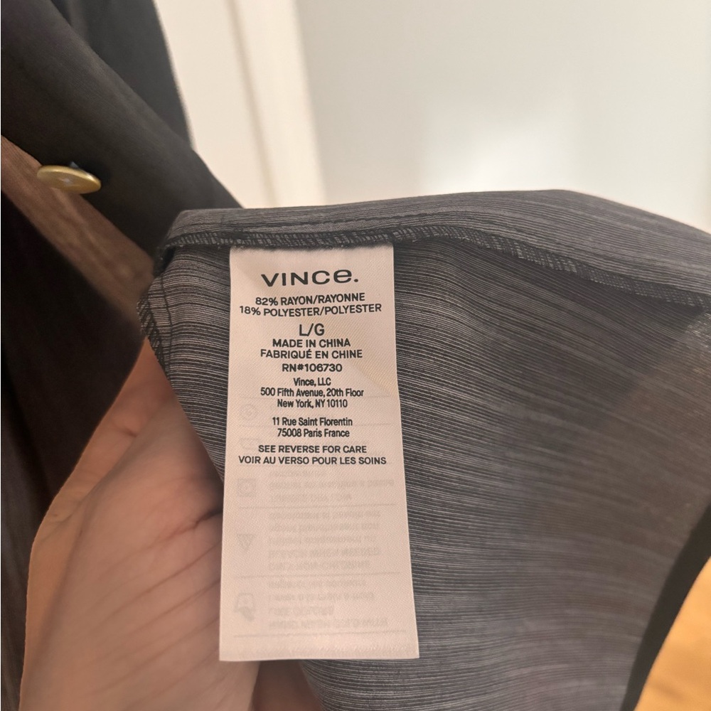 BNWT - Vince ombré blue summer shirt dress. Size L - Picture 10 of 11
